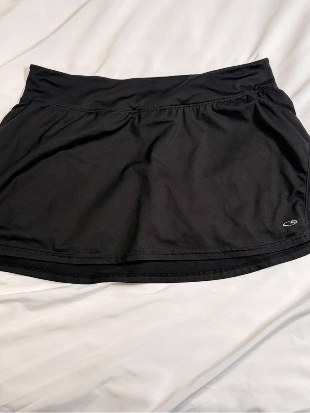 Champion Black Active Women’s tennis/running Skork Large, Sports, Key Pocket